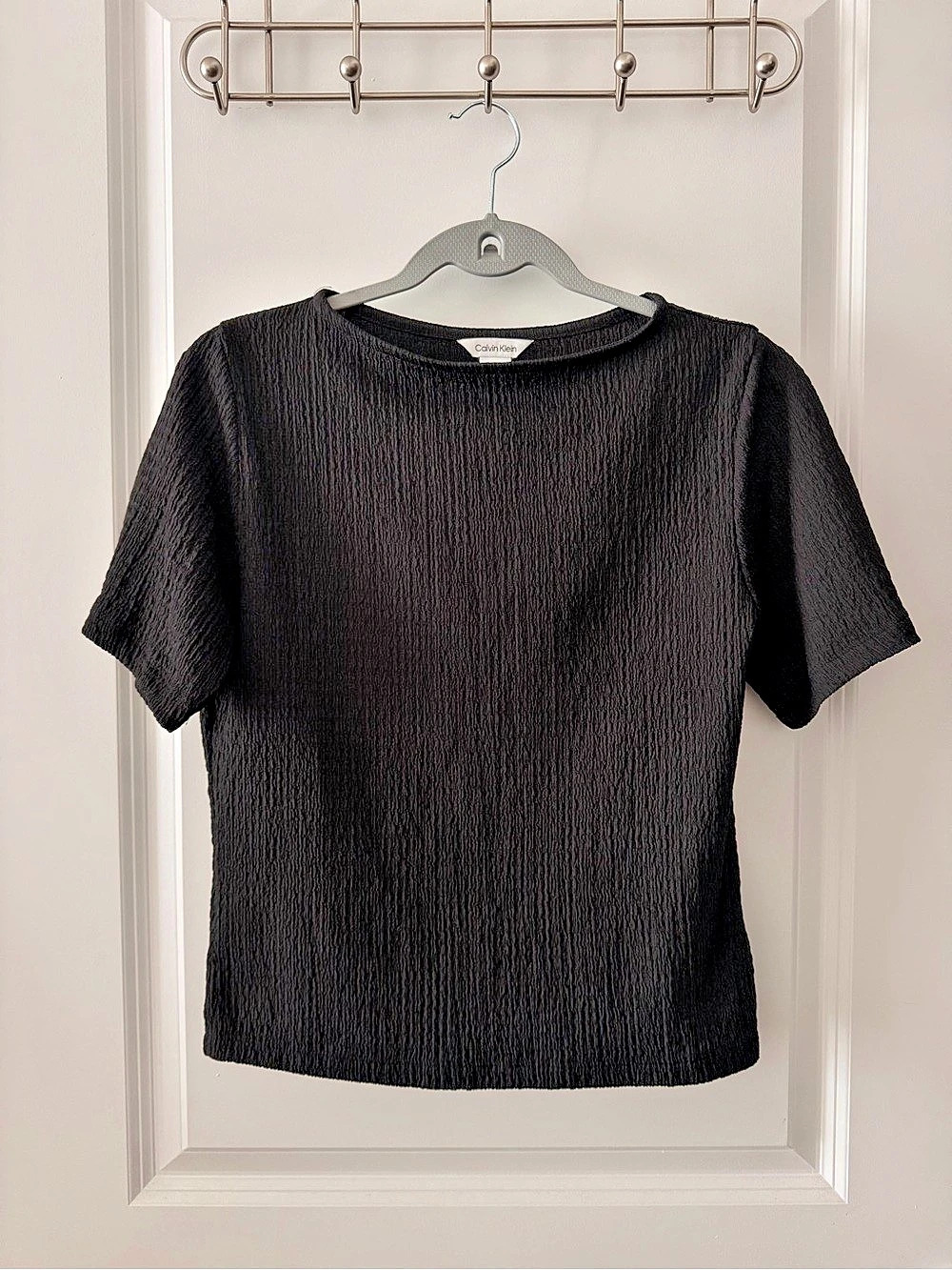 Calvin Klein Textured Short Sleeve Top in Black Size XS Like New